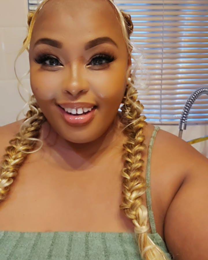 Rich sugar mummy from Langata in Nairobi
